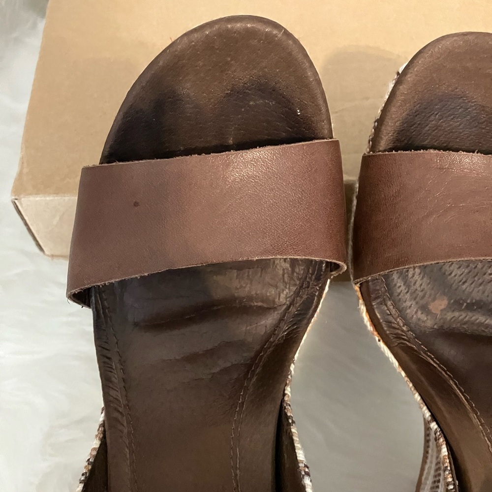 UGG Jules Platform Wedge 6.5 - Picture 11 of 14